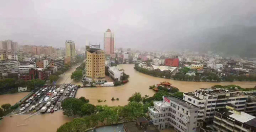 铁中快运.jpg